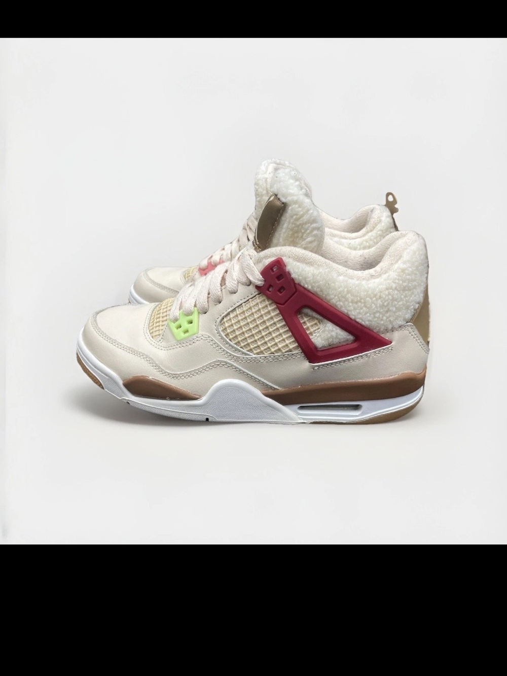 Jordan 4 Retro Where the Wild Things Unisex Sneakers 7Y Beige Brown Clean